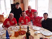 De izquierda a derecha, Javier Tomillo junto a Sergi, y sentados, Fede, Antonio y Miguel Angel Mora, junto a Enrique Tomillo - Roquetas de Mar (Almeria) - Marzo 2008