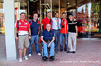 Con Juan Ramos, Sergi Miquel, Alberto Gomez, Mauro Apicella, Miguel Campos y Javier Hernandez en Maranello, Julio de 2014