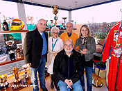 Sergi y yo, durante la visita a la casa de Fermn Vlez, junto a sus padres y Marta Vlez, su hermana - Barcelona 2014