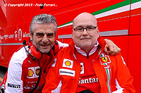 Junto al Jefe de la Scuderia Ferrari, Maurizio Arrivabenne, durante los Test de F1 de Pretemporada en Barcelona - Febrero 2015